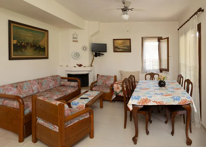 Seabreeze Case de vacanță Platanidia