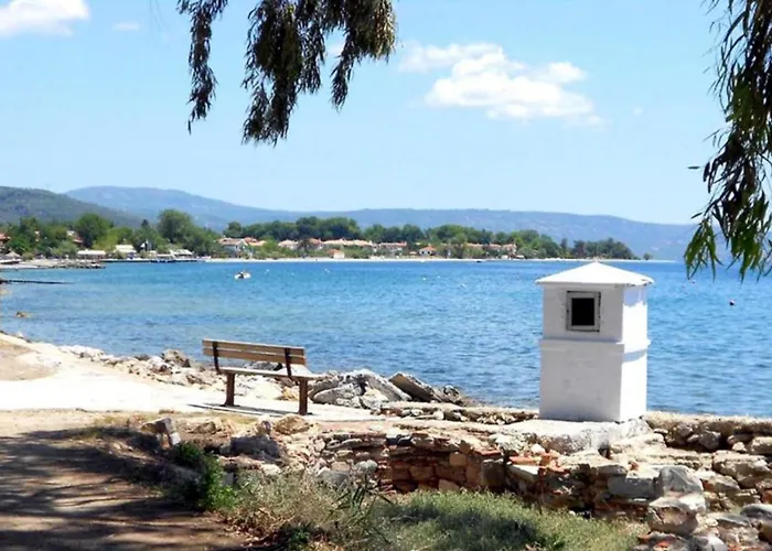 Seabreeze Case de vacanță Platanidia